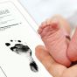 baby foot using Kleen-Print® No-Mess Disposable Foot Printers
